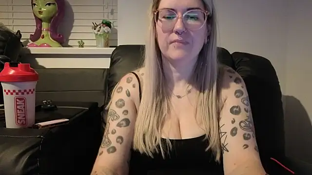 Sizzling Indie36 online show from 02/22/26, 10:41