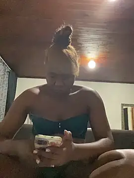 Snapshot of Lahtinah24 chatting on 03/19/25, 09:48 Lahtinah24 online show from 03/19/25, 09:48