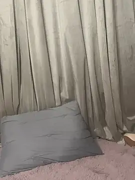 Snapshot of Natasha_Cameron22 chatting on 03/16/25, 06:12 Natasha Cameron22 online show from 03/16/25, 06:12