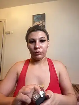 Snapshot of Natasha_Cameron22 chatting on 09/26/25, 06:45 Natasha Cameron22 online show from 09/26/25, 06:45