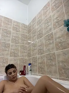 Snapshot of Natasha_Cameron22 chatting on 10/05/25, 04:49 Natasha Cameron22 online show from 10/05/25, 04:49