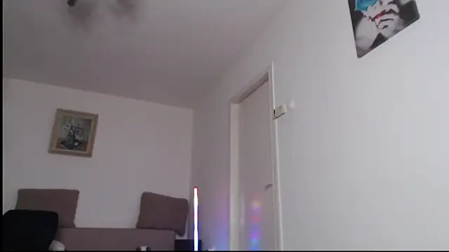 Snapshot of Natasha_Cameron22 chatting on 11/26/25, 11:28 Natasha Cameron22 online show from 11/26/25, 11:28