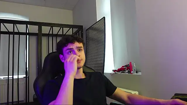 Brad Holloway online show from 10/05/25, 12:36