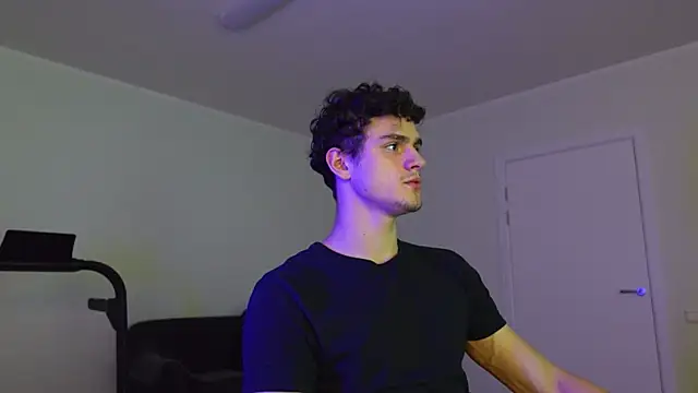 Brad Holloway online show from 11/05/25, 02:17