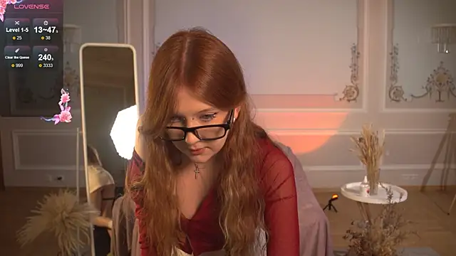 AmberPaws online show from 12/04/25, 05:50