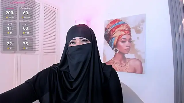 Layla arabelle online show from 02/24/26, 08:07