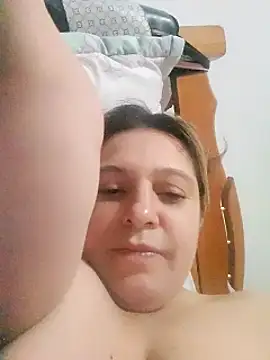 Snapshot of Samanta_SS chatting on 03/22/25, 01:43 Samanta SS online show from 03/22/25, 01:43