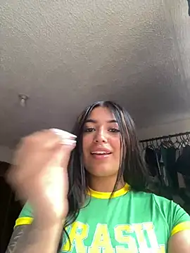 Snapshot of KatianPierce chatting on 06/17/26, 09:38 KatianPierce online show from 06/17/26, 09:38