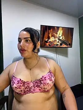 pareja curiosa19 online show from 05/16/26, 12:07