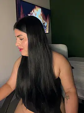 pareja curiosa19 online show from 06/04/26, 01:11