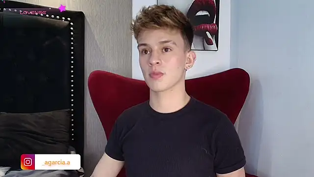 Snapshot of LiamWildx20 chatting on 02/06/26, 03:22 LiamWildx20 online show from 02/06/26, 03:22