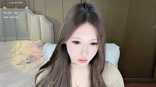 -monica-tina- online show from 11/30/25, 09:02