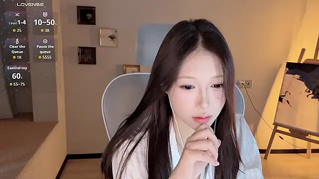 -monica-tina- online show from 07/20/26, 10:12