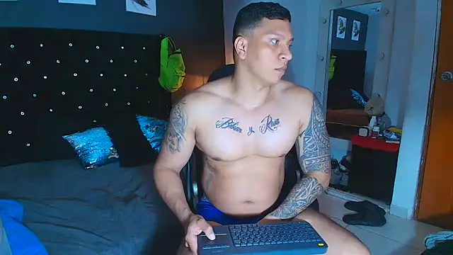 Snapshot of ethan_dalton_ chatting on 11/07/25, 03:17 ethan dalton online show from 11/07/25, 03:17