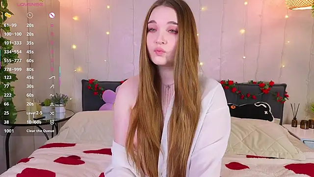 ConstanceHelms online show from 02/05/26, 05:12