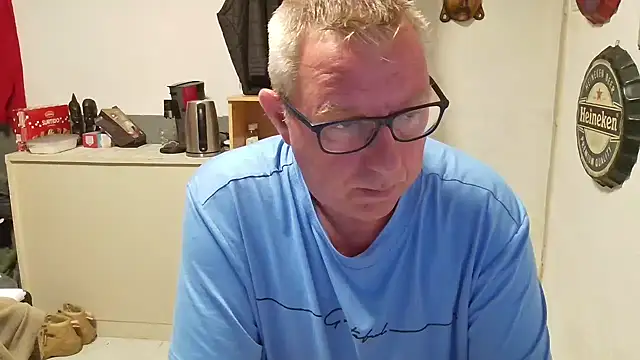 JamesBauer online show from 04/16/26, 04:35