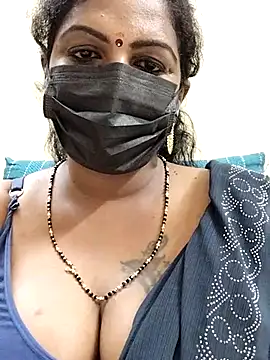 poojaa-rani online show from 03/17/25, 07:48