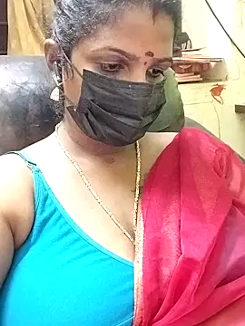 poojaa-rani online show from 11/13/25, 05:45