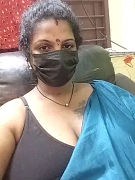 poojaa-rani online show from 01/31/26, 07:11