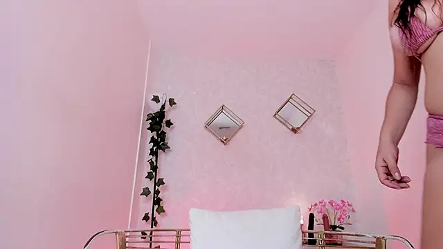 Andressa carpio online show from 11/21/25, 03:16