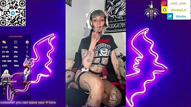 d3m0ny0 0 online show from 04/15/26, 02:29