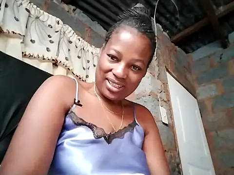 sexylira online show from 05/12/26, 08:33