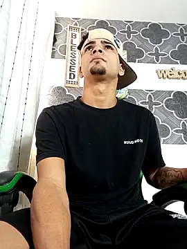 317894 online show from 01/17/26, 04:11