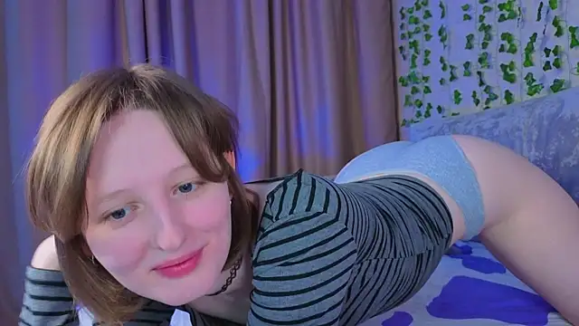 c0ralynx online show from 01/13/26, 04:23