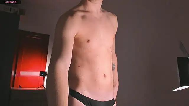 RobFavorite1 online show from 12/21/25, 07:32