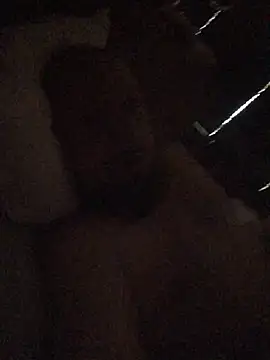 Snapshot of petit_wet_ chatting on 03/16/25, 06:53 petit wet online show from 03/16/25, 06:53