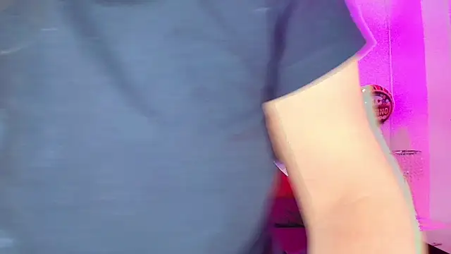 Snapshot of Lia_adamsss chatting on 02/15/26, 02:08 Lia adamsss online show from 02/15/26, 02:08