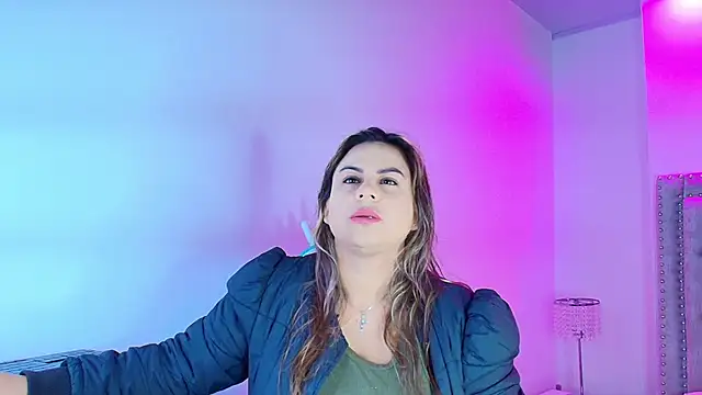 Snapshot of Lia_adamsss chatting on 03/03/26, 03:45 Lia adamsss online show from 03/03/26, 03:45