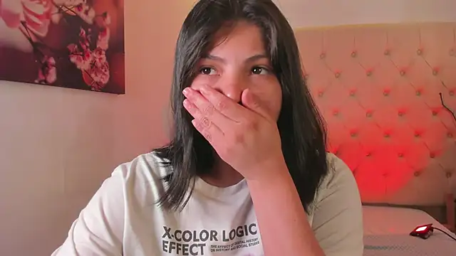 Snapshot of abby_roux chatting on 11/14/25, 03:16 abby roux online show from 11/14/25, 03:16