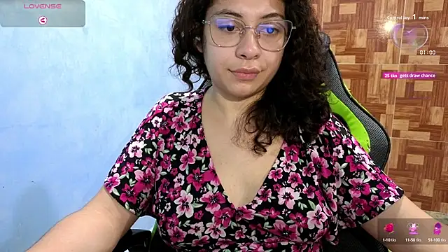 Snapshot of Mabbaldama chatting on 09/13/25, 11:37 Mabbaldama online show from 09/13/25, 11:37