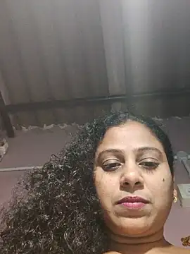 Snapshot of JENNIFERtamil chatting on 11/29/25, 06:11 JENNIFERtamil online show from 11/29/25, 06:11