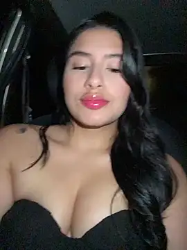 andrea gomes  online show from 03/28/26, 06:24