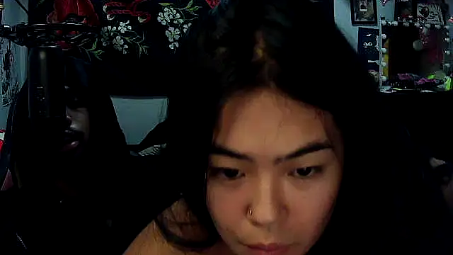 Snapshot of Cum4Cchyna chatting on 10/04/25, 10:46 Cum4Cchyna online show from 10/04/25, 10:46