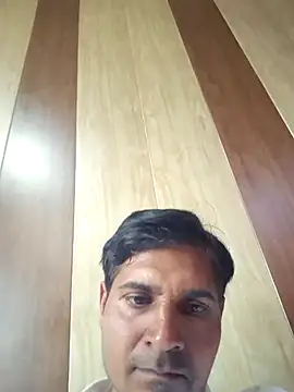 johnny8731 online show from 04/15/26, 11:39