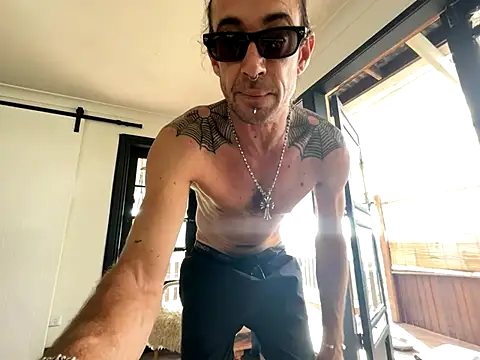 Snapshot of mastertittiefkr chatting on 11/07/25, 06:13 mastertittiefkr online show from 11/07/25, 06:13