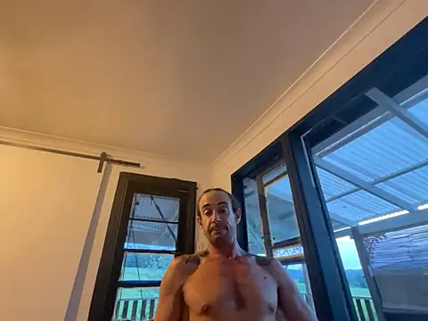 Snapshot of mastertittiefkr chatting on 12/22/25, 08:44 mastertittiefkr online show from 12/22/25, 08:44