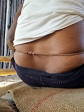 Snapshot of hot_integer chatting on 03/19/25, 11:28 hot integer online show from 03/19/25, 11:28