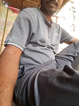 Snapshot of hot_integer chatting on 10/06/25, 03:37 hot integer online show from 10/06/25, 03:37