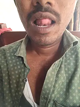 Snapshot of hot_integer chatting on 10/21/25, 03:07 hot integer online show from 10/21/25, 03:07