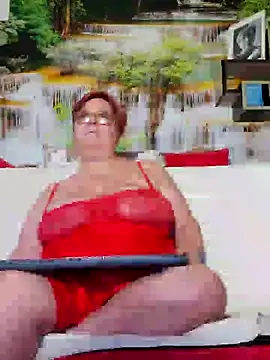 Snapshot of QueenPammy1 chatting on 02/01/25, 02:56 QueenPammy1 online show from 02/01/25, 02:56
