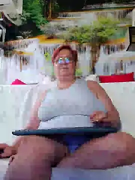 Snapshot of QueenPammy1 chatting on 02/02/25, 12:57 QueenPammy1 online show from 02/02/25, 12:57