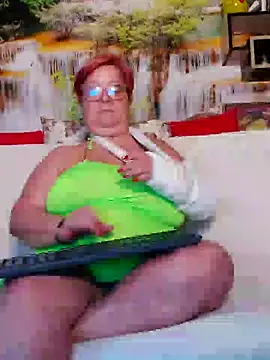 Snapshot of QueenPammy1 chatting on 02/25/25, 01:06 QueenPammy1 online show from 02/25/25, 01:06