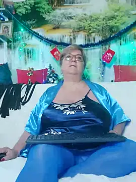 QueenPammy1 online show from 12/14/25, 06:30