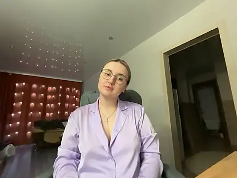 JudeValenti online show from 03/21/25, 04:29