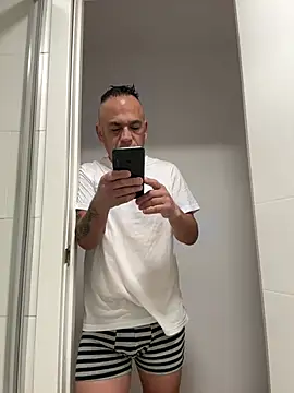 mateocali25 online show from 05/16/26, 12:59