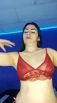 Snapshot of marina_huerta03 chatting on 11/28/25, 07:27 marina huerta03 online show from 11/28/25, 07:27